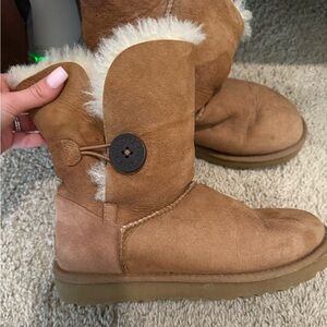 UGGs size 7 Bailey